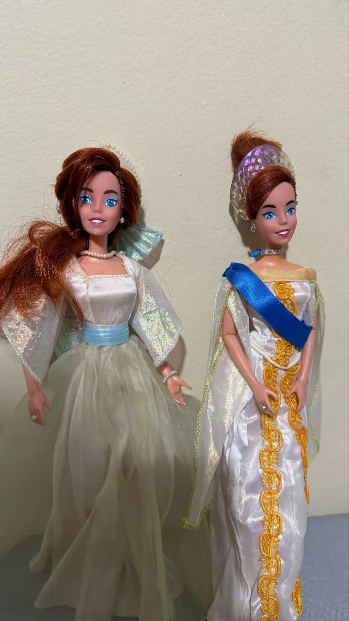 Lote bonecas princesa Anastácia 