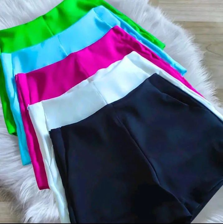 Short Alfaiataria Feminino 