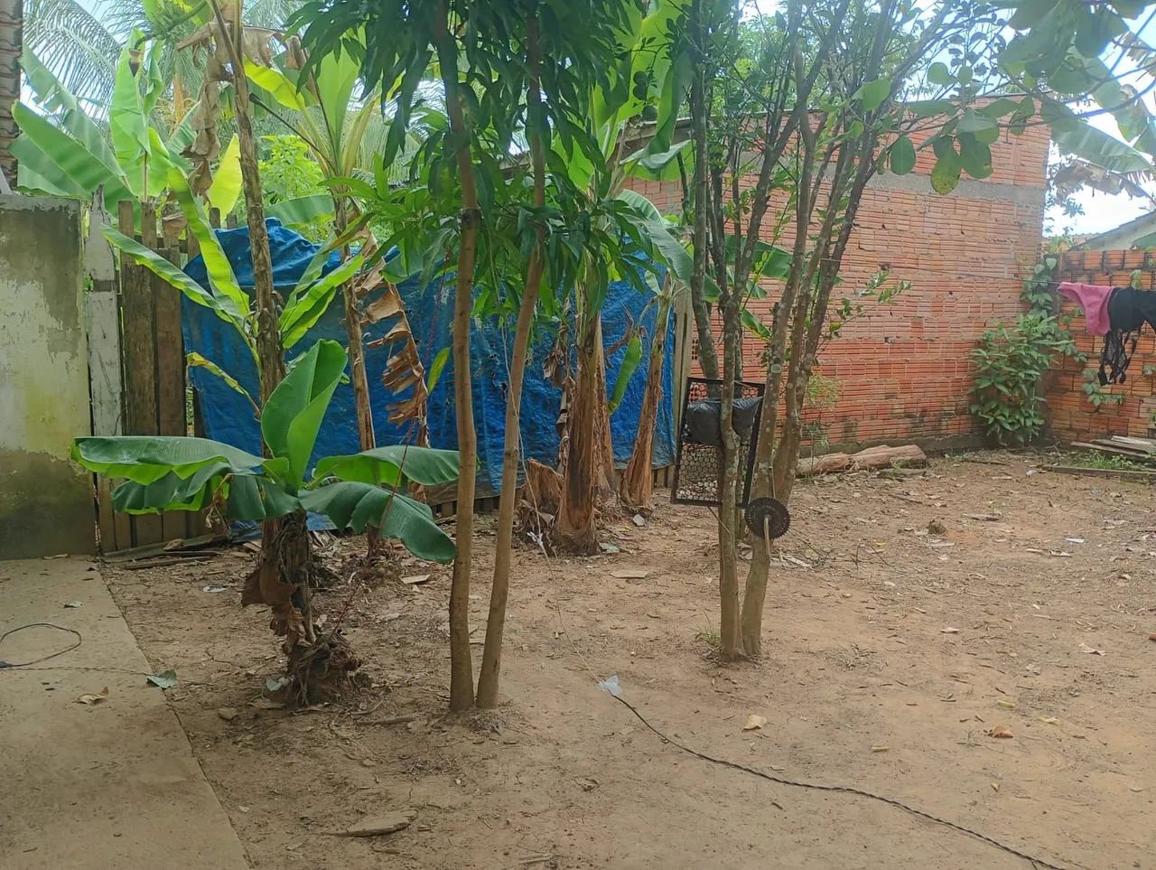 Vendo ou troco esta casa numa chácara. - Foto 3