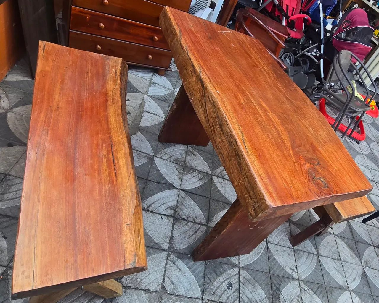 Mesa e bancos madeira  - Foto 3