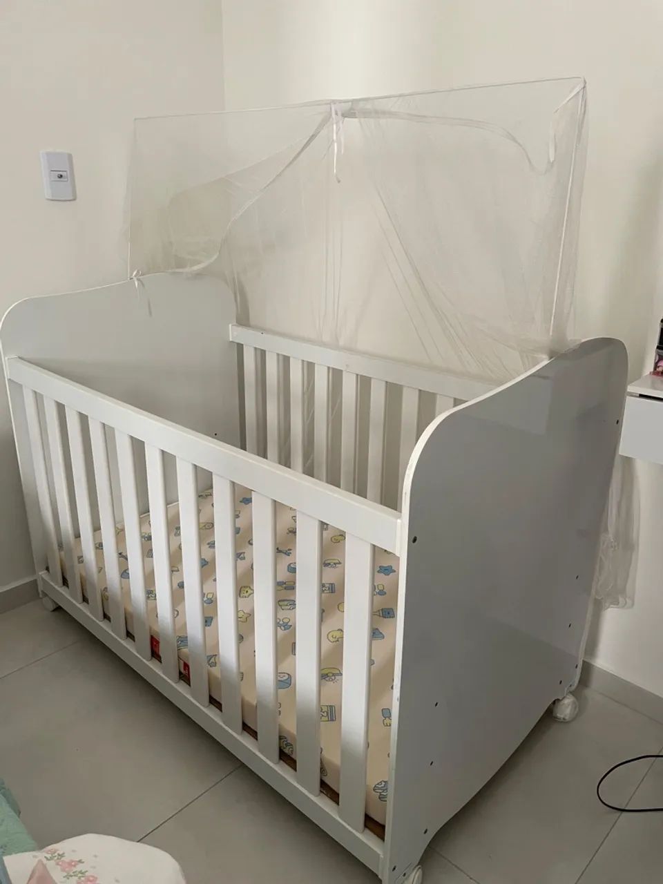 Berço americano branco 