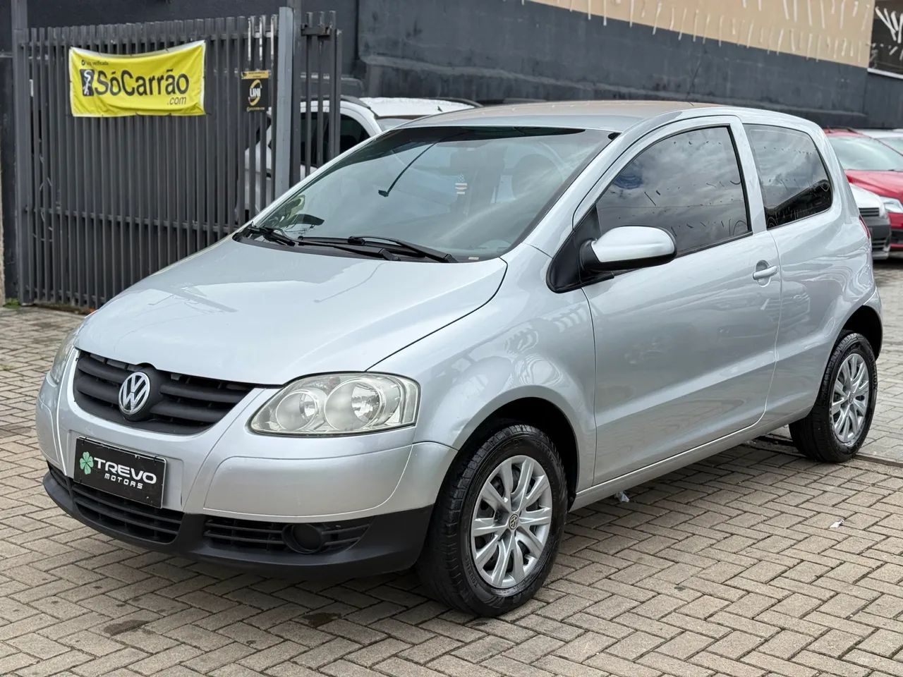 Volkswagen Fox Fox Plus 1.6Mi/ 1.6Mi Total Flex 8V 3p 2010