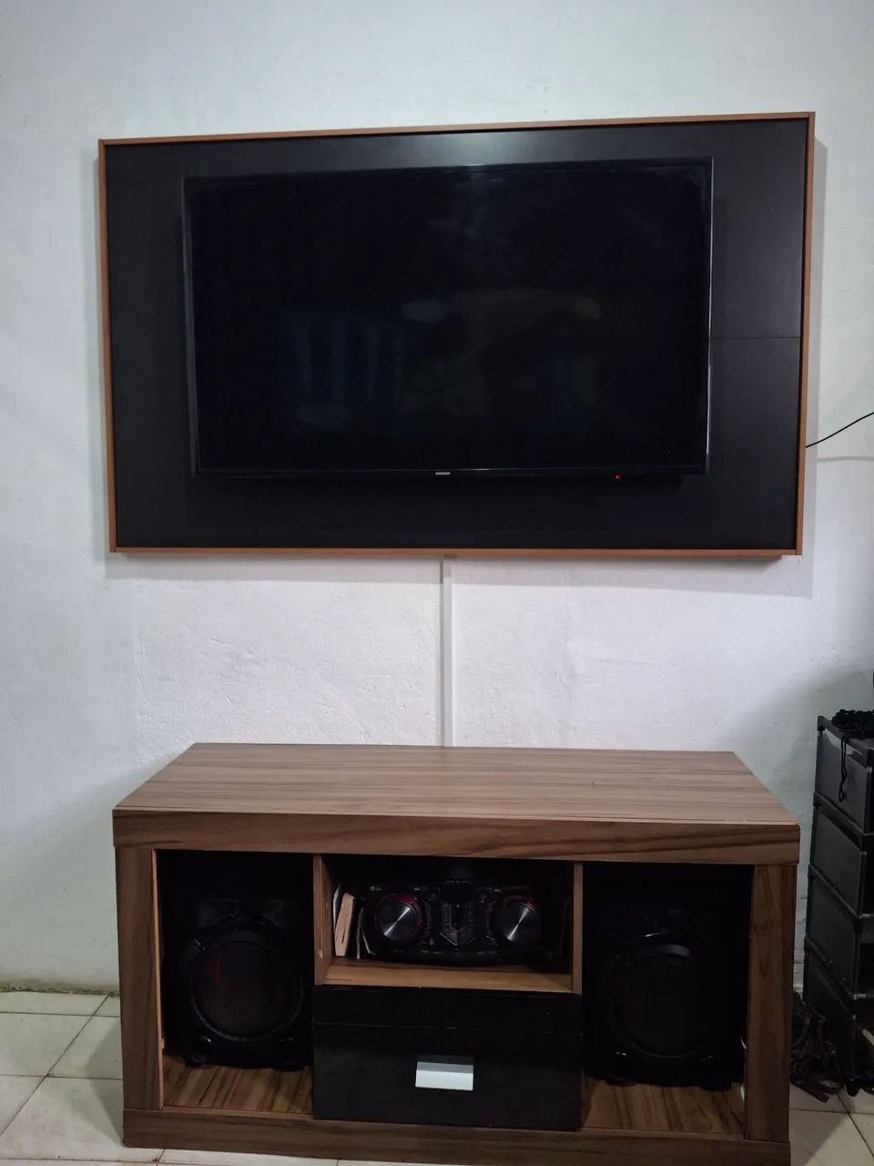 Rack com painel 