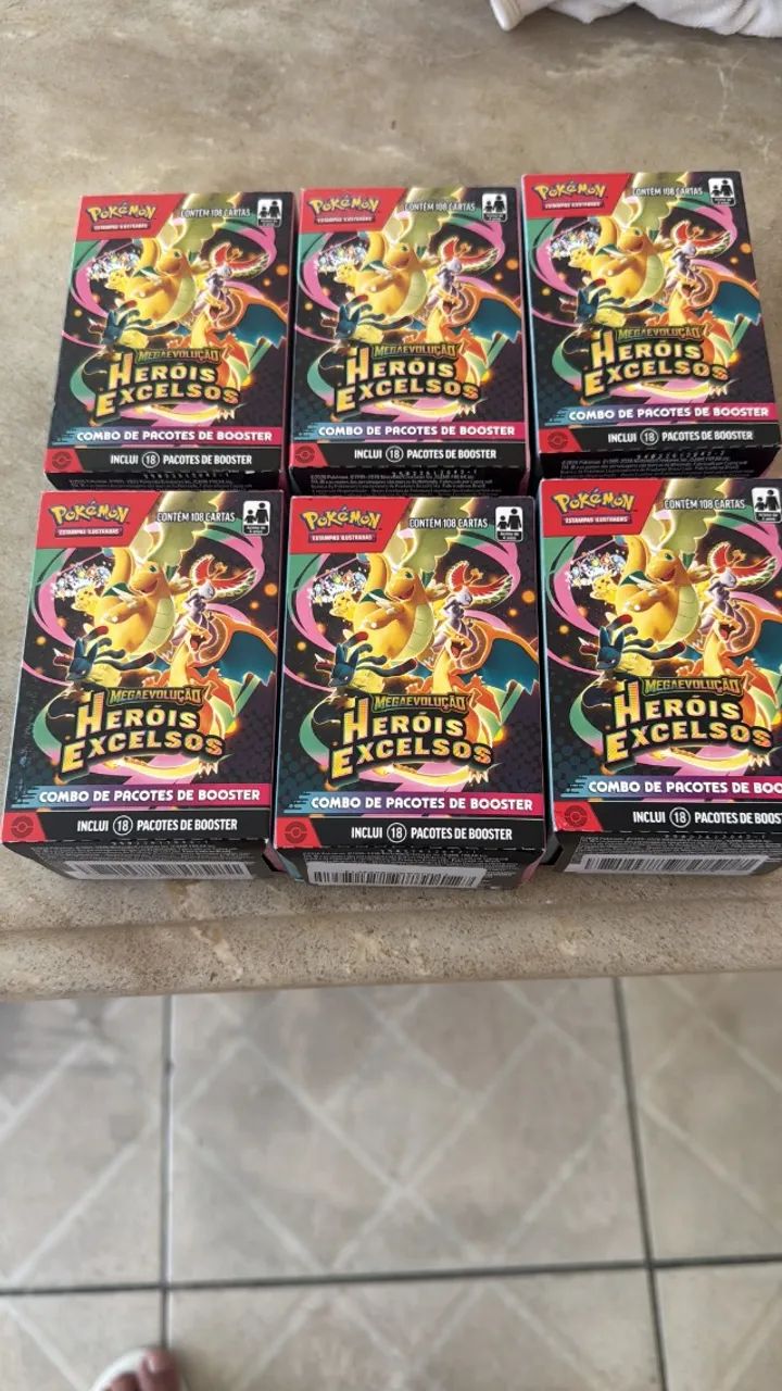 Carta Pokémon TCG Case de Mini BB Heróis Excelsos  - Foto 2