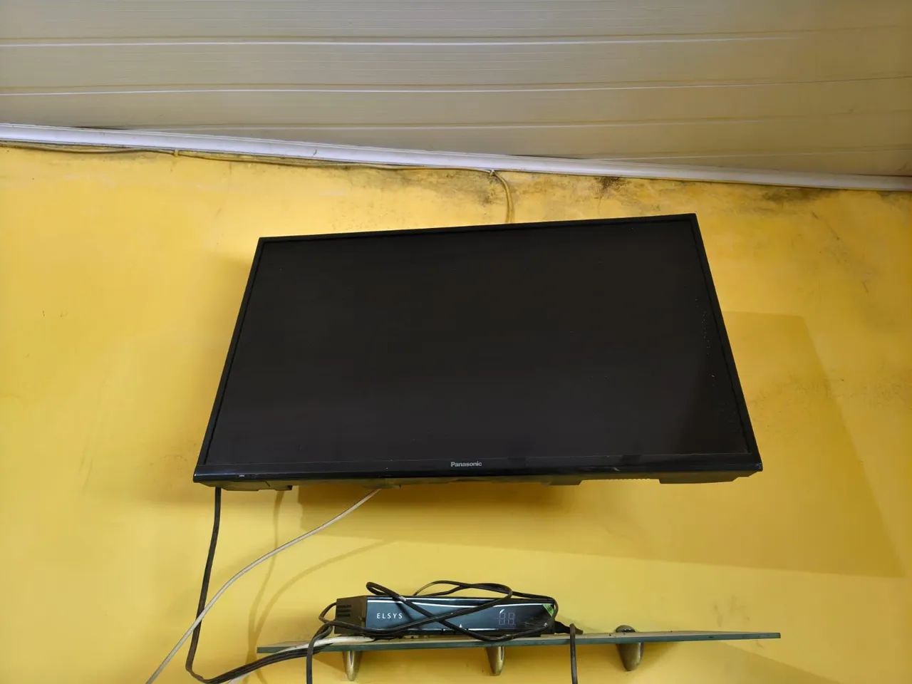 TV 32 polegadas não é smart tv - Foto 2