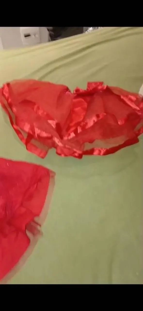 Vendo roupas de bebê para menina
