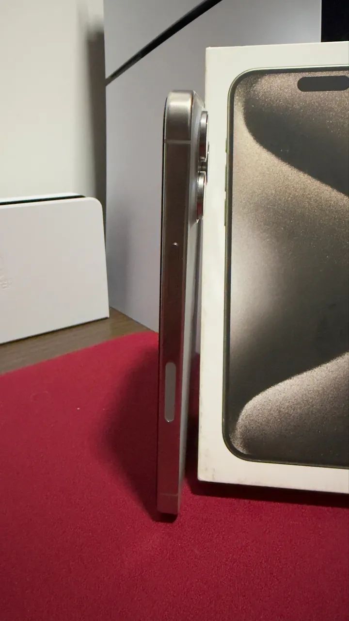 iPhone 15 Pro Max 256gb - Natural Titanium - Celulares e