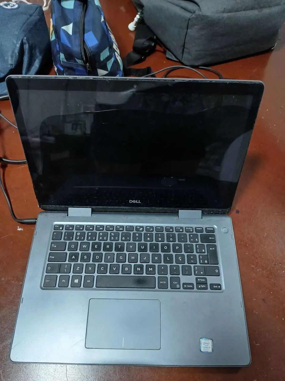 Vende-se Notebook Dell Inspiron 3181 - Ótimo para estudos e tarefas do dia a dia