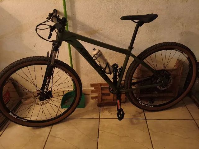 Bicicleta absolut montada . - Foto 3