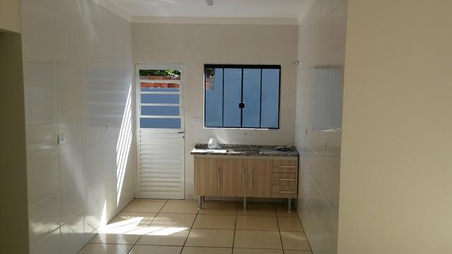 Vendo casa em ourinhos no Santos Dumont 200000,00 - Foto 6