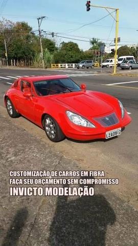 Modelo e laminação em fibra