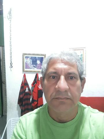 Disponível p/ o trabalho de motorista particular ou emp