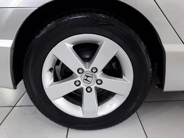 HONDA CIVIC LXS 1.8 16V FLEX AUTOMATICO - Foto 8