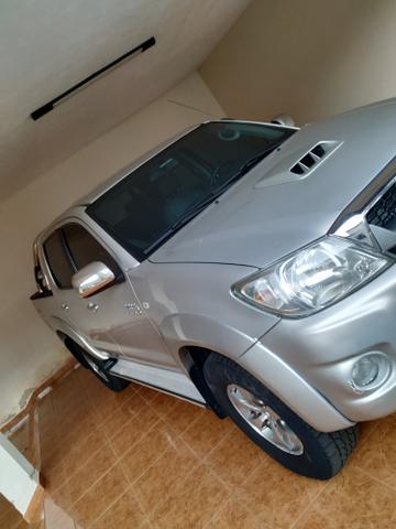 Hilux srv ano 2010 /10 vendo ou troca por Hilux nova 2019. ou carro - Foto 14