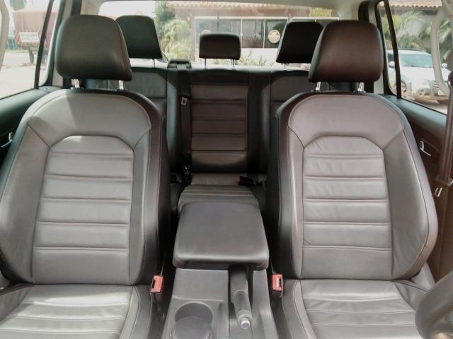 Vw - Amarok CD 4x4 HighLine AT - 29.000 Quilômetros rodados - Foto 8