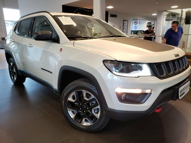 Compass trailhawk 4x4 m.2018 com 29.000km - Foto 10