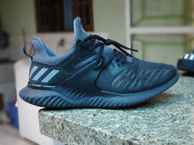 Tenis Adidas alphabounce - Foto 2
