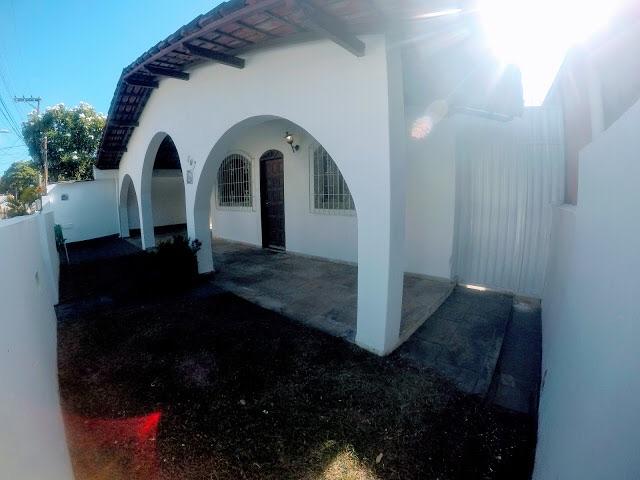 Vendo Linda casa linear em jardim camburi 04 quartos, 01 suite - Foto 3