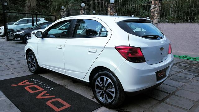 Ônix Ltz 2014 1.4 única dona - Foto 3