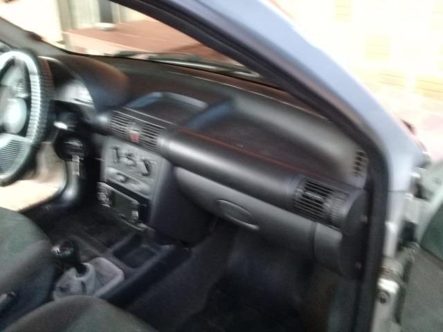 Corsa Sedan - Foto 3