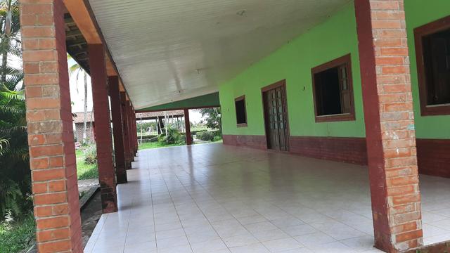 Alugo um sítio amplo em benevides - Foto 9