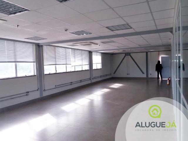 Prédio comercial, 2 andares inteiros disponíveis, 400m² por andar - Foto 5