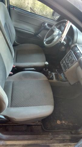 Corsa Sedan 2009 - Foto 2