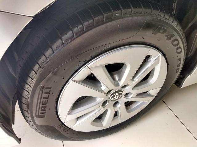 Toyota Prius 1.8 Híbrido automático 2016 - Foto 10