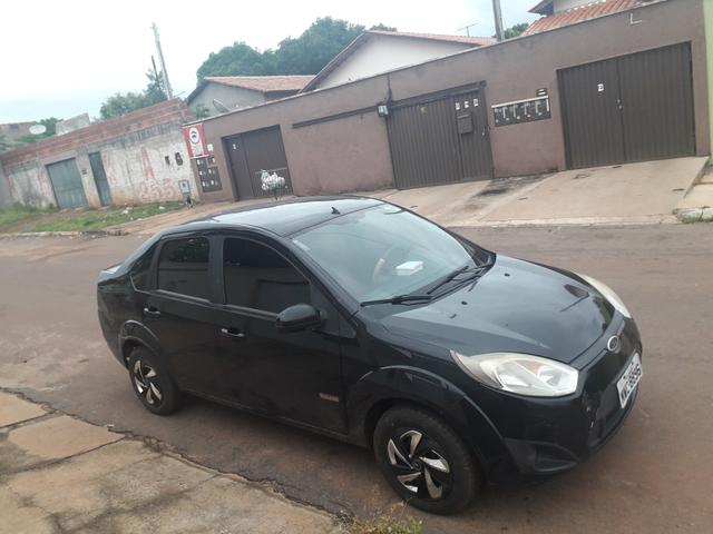 Vendo fiesta sedan 2011 - Foto 3