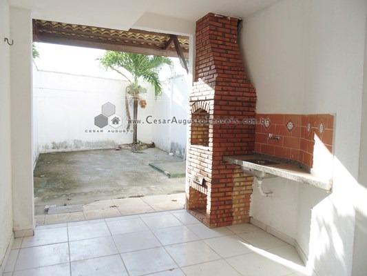 Excelente casa duplex solta com 03 suítes na Lagoa Redonda - Foto 14