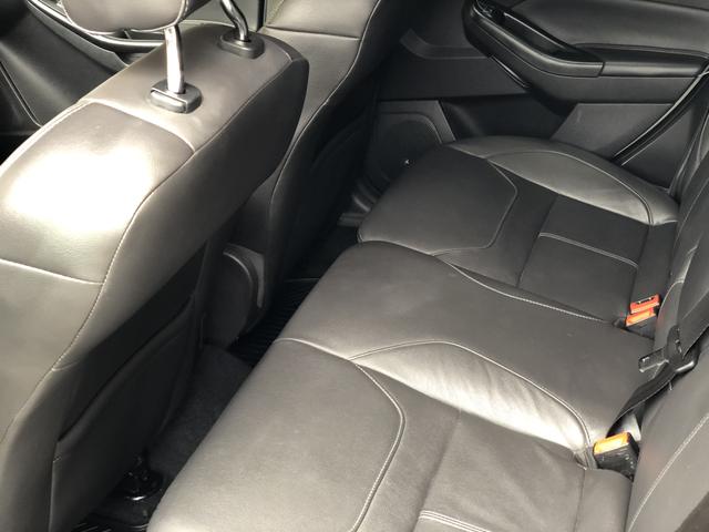 Ford Focus Hatch titanium 2.0 automático 2016/2016 - Foto 9