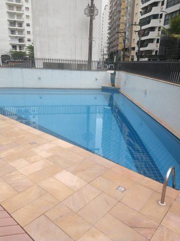 Apto guaruja temporada a 100 metros da praia pitangueiras