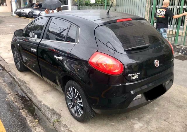 FIAT Bravo 28900 entrada de 10mil parcelas de 498 - Foto 5