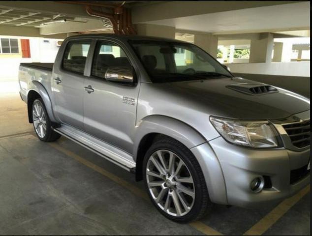 Toyota Hillux 3.0 Srv 4x4 Aut