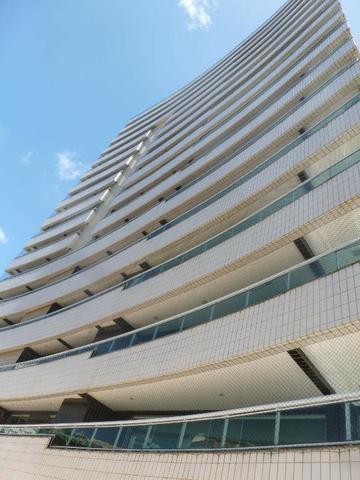 Apartamento de Alto Padrão No Guararapes, 314m² e 100% Nascente!