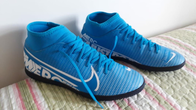chuteira futsal nike tamanho 38