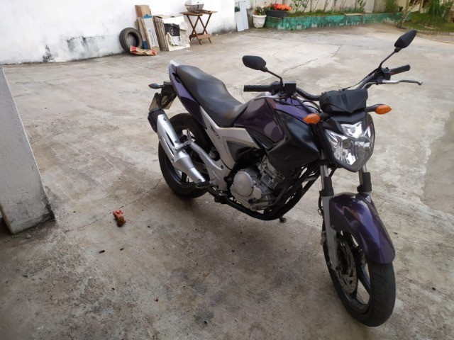 YAMAHA FAZER 250 2011