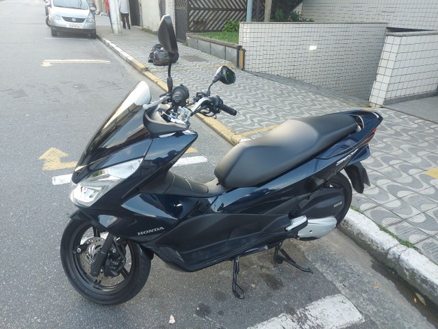 HONDA PCX 2018 9500 KM RODADOS -