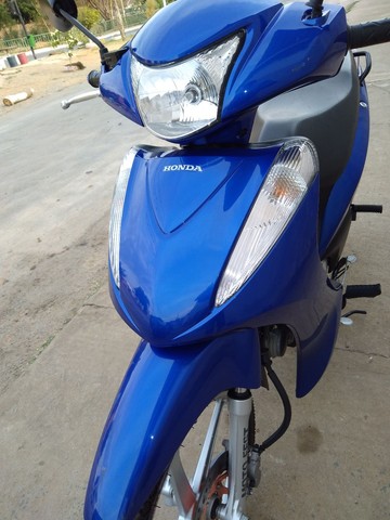 VENDE MOTO BIZ