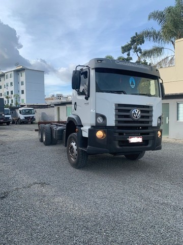 CAMINHÃO VW 31390 NO CHASSI ANO 2015