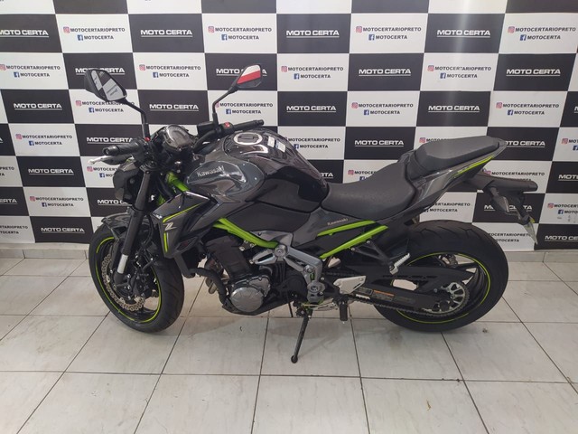 KAWASAKI Z900