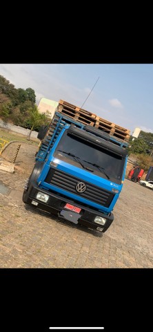 CAMINHÃO 12140T