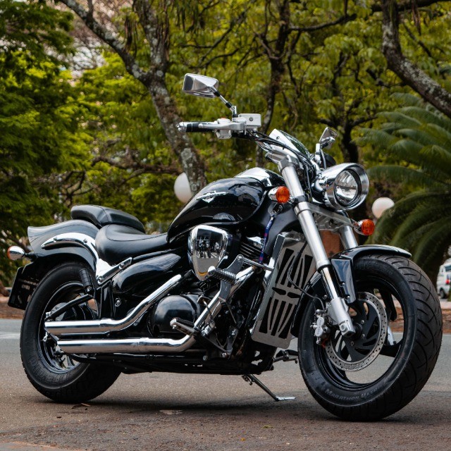 SUZUKI BOULEVARD M800 2011 PRETA