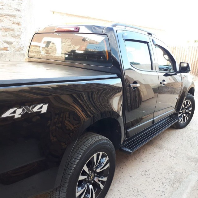 S10 LTZ AUTOMÁTICO DIESEL 4X4 COM 15 MIL KM ANO 2020