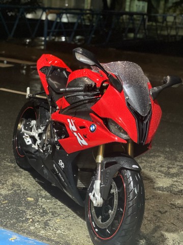 BMW S1000RR 20/20 COM APENAS 8.000 KM