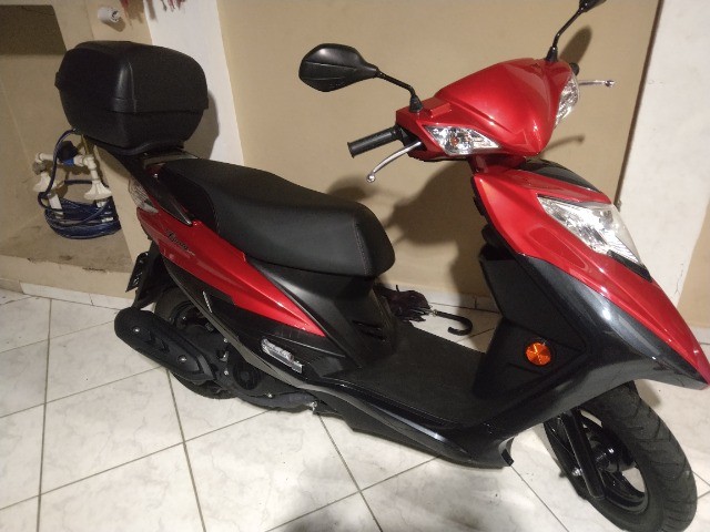 HAOJUE 125 SCOOTER AUTOMÁTICA