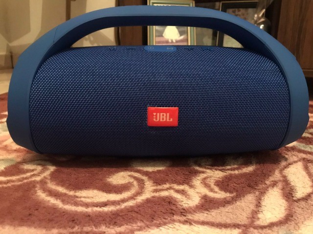 jbl boombox 31 cm