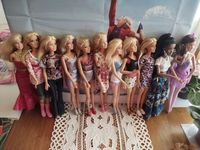 Roupinhas barbie  +47 anúncios na OLX Brasil