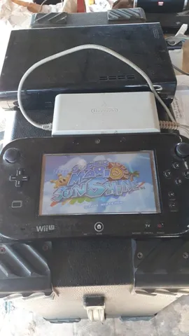 Console - Nintendo Wii U Desbloqueado + 1 jogo ( USADO ) - Rodrigo