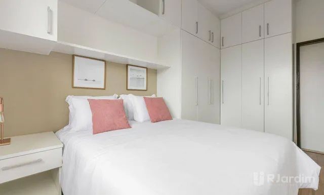 Apartamento para alugar com 2 quartos, 1 suíte, 2 vagas, 77 m² - Copacabana - Rio de Janei
